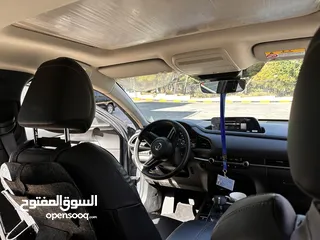  26 Mazda CX30  كهربائية بالكامل 