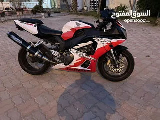  5 1 of 1 in uae cbr929rr erion edition