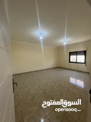  7 شقة كبيرة بمدخل مستقل تشطيب ديلوكس للايجار (مساحة 150م2)