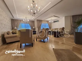  2 شقة اخير مع روف دوبلكس للبيع في قرية النخيل بمساحة اجمالية 299م