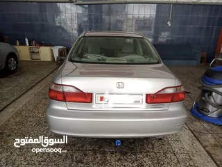  1 Urgent sale !!!!!  Honda Accord 2002 Engine, gear and AC very good.