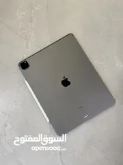  1 iPad Pro 12.9-inch M1 & Apple Pencil 2