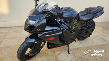  8 Suzuki NINJA 1000cc 2014 37K negotiable,