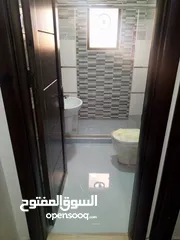  20 م  الرفاتي للعزل افي مواد الايبوكسي  نختص بجميع اعمال العزل  من منشآت صناعية وعزل أسطح المباني