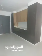  13 شقه مدخل خاض خلف مستشفى رام الله