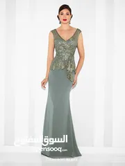  18 بيع بالجملة - فساتين أعراس ومكملات بنوعية عالية (بسبب إغلاق المحل- السعر الكامل داخل المنشور)