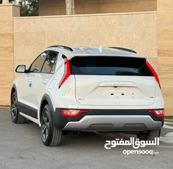  3 كيا نيرو هايبرد 2023