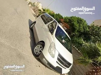  6 باص هونداي h1 موديل 2014 بنزين لم يعمل سياحي ابدا ...بنزين..
