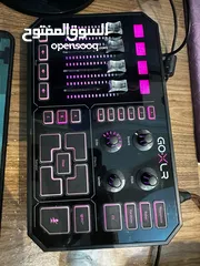  1 مكسر صوت احترافي TC-Helicon GoXLR