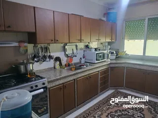  8 لقطة لقطة شقة بسعر مميز  خلف حلويات العنبتاوي مباشرة (تم تنزيل السعر من 37الف الى 35الف بداعي السفر