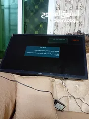  1 شاشه سامسونج 32 بوصه بحاله جيده
