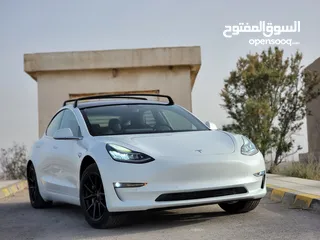  6 TESLA MODEL 3 2019 MID RANGE  تيسلا موديل ثري ميد رينج مميزه بحالة ممتازه