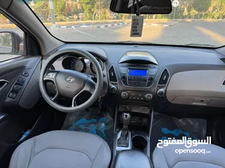  4 Hyundai tucson 2015