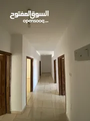  3 شقة للإيجار