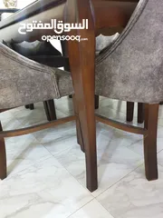  4 طاولة سفره .. ستت كراسي تنجيد ... الموقع بجديده البلد..