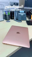  2 جهاز MacBook من STC