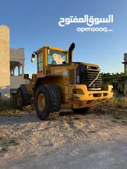  1 جرافة فولفو L90 موديل 2004 للبيع