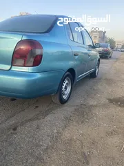  8 تويوتا إيكو موديل 2000 بحالة ممتازة جداً