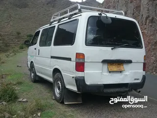  4 للبيع تويوتا هايس موديل 1998 قصير  ديزل مكينه ثري ال 2800cc. اقتصادي في الديزل 16 راكب كراسي وكاله