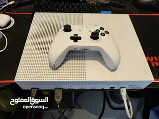  6 XBOX one s 1000gb نظيف