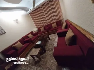  1 كنب لون خمري