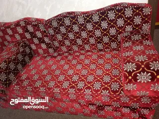  2 أثاث غرفة جلوس طقم كنب حرف  U  اثاث مستعمل بجودة جديدة