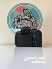  2 كاميرا كانون 750D بحالة الوكاله تماماً