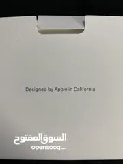  14 MacBook Air M2 مقاس 13 بوصة مزود برقاقة M2 ذاكرة موحدة بسعة 8 جيجا رام ومحرك اقراص SSD بسعة 256 جيجا