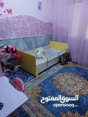  14 شقه ارضيه للبيع كاش او اقساط عن طريق البنك العربي الإسلامي الدولي في عمان حي نزال على الشارع الرئيسي