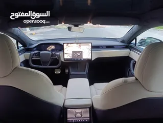  29 TESLA MODEL S PLAID 2022