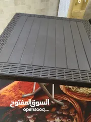  2 طاولة سفرة راتان بحالة الجديد