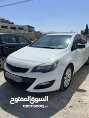  1 اوبر استرا 2017 للبيع