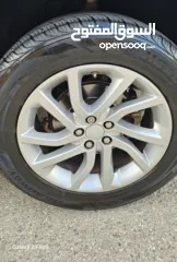  11 لاندروفر دسكفري مميز