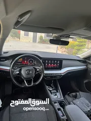  6 Skoda octavia station 2020