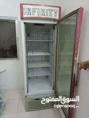  1 فريزر عرض واقف إيطالي