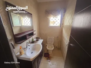  3 شقه مفروشه او فارغة للايجار او للبيع في خلدا 191 متر