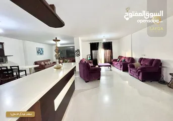  2 شقة بموقع مميز قريب لوسط البلد واسعة للبيع في عين مصباح  باطلالة مميزة