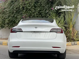  6 Tesla 3 2023