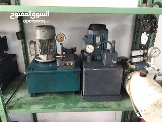  9 مضخات هيدروليك وارد ألماني وإيطالي مستعمل وجديد