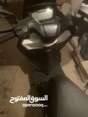  6 Aprilia SXR 160