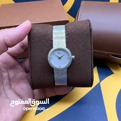  8 ساعات ديور نسائية