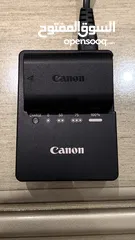  6 كاميرا Canon 7D مع كامل العده + Adapter للكمبيوتر مع عدسة 18-55lens السعر 280 قابل للتفاوض
