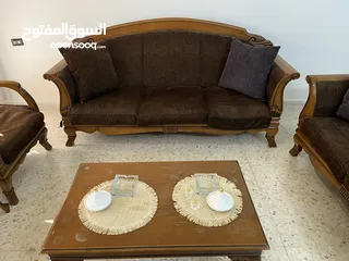  7 طقم كنابيات خشب زان مع طاولة سفرة