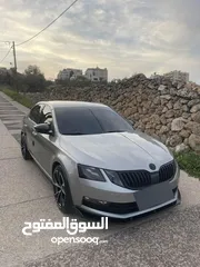  1 سكودا اوكتافيا