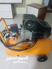  2 كومبريسر هواء 50 لتر استعمال شهر بحالة الوكالة