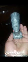  1 تمثال من الفضة