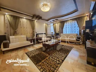  12 شقة ارضية معلقة مع ترس للبيع في حي الصحابة بمساحة بناء 177م