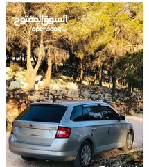  1 سكودا فابيا جير عادي بحالة ممتازة للبيع