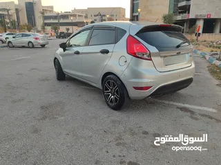  4 فورد فيستا 2014 جير اوتوماتيك  ماطورو 1600 بنزين فحص ممتاز عداد 86000 اصلي اقتصادية