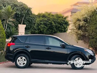  7 تيوتا RAV 4